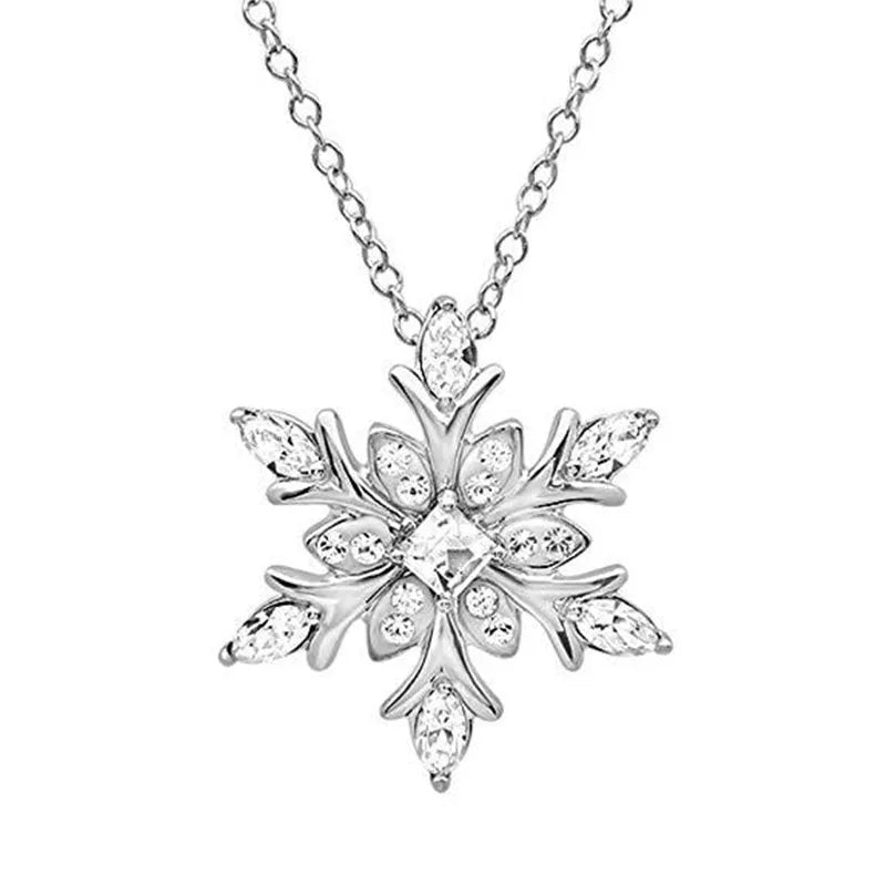 New Elegant Crystal Zircon Snowflake Pendant Necklace for Women Fashion Rhinestone Necklace Christmas Jewelry Accessories